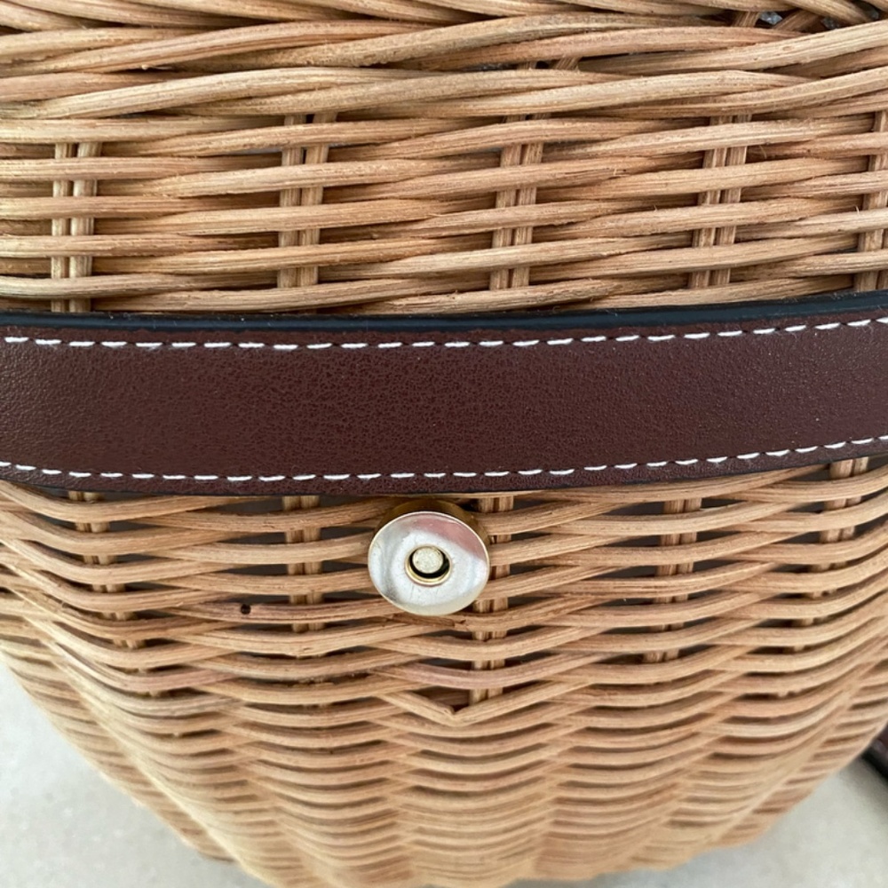 Tommy Bahama Small Rattan Bucket Crossbody Bag - Picture 7 of 12